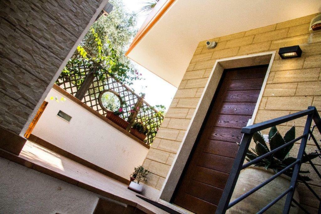 Little House Apartment Модуньо Екстериор снимка